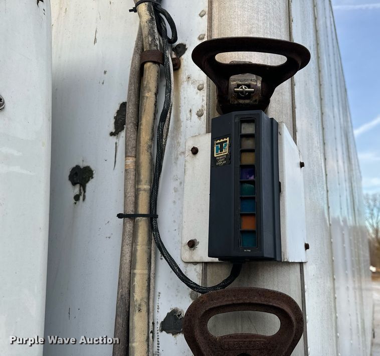 image for item NM9260 2005 International 4300 box truck