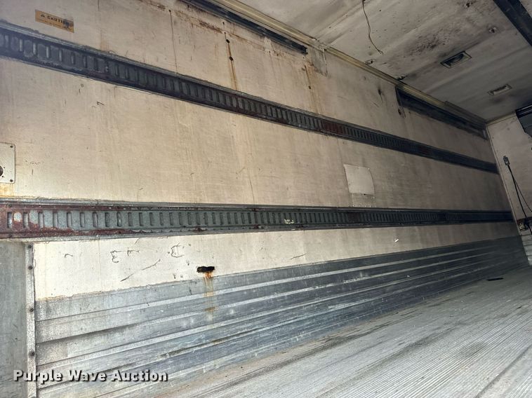 image for item NM9260 2005 International 4300 box truck