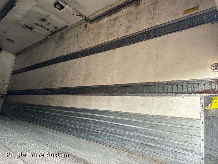 image for item NM9260 2005 International 4300 box truck