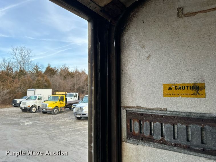 image for item NM9260 2005 International 4300 box truck