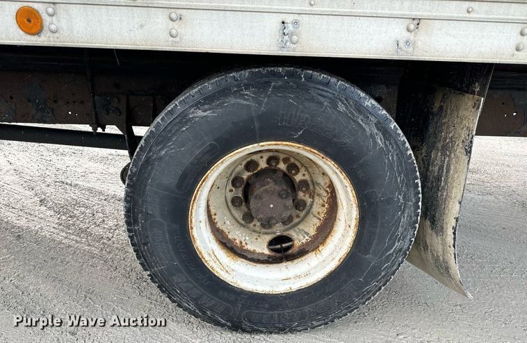 image for item NM9260 2005 International 4300 box truck