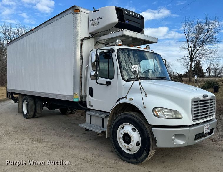 image for item NM9299 2007 Freightliner Business Class M2  refrigerated truck