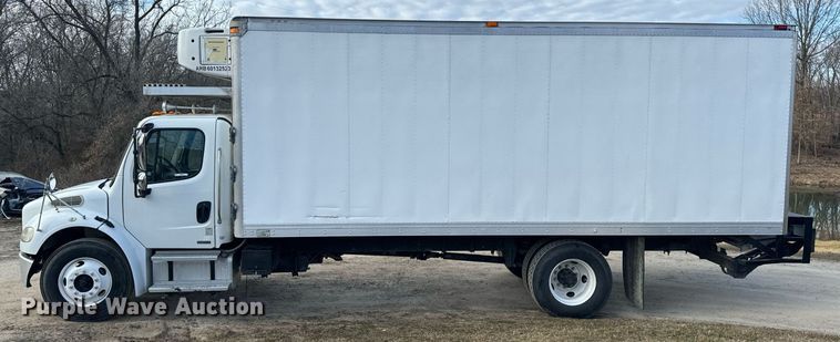 image for item NM9299 2007 Freightliner Business Class M2  refrigerated truck