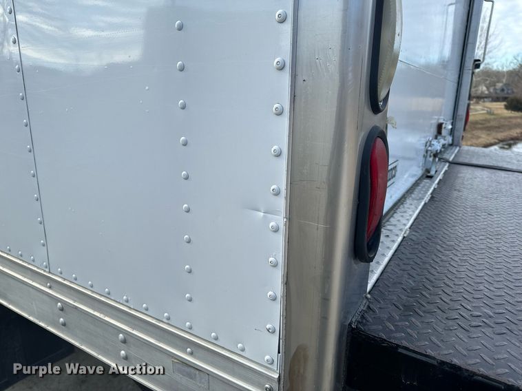 image for item NM9299 2007 Freightliner Business Class M2  refrigerated truck