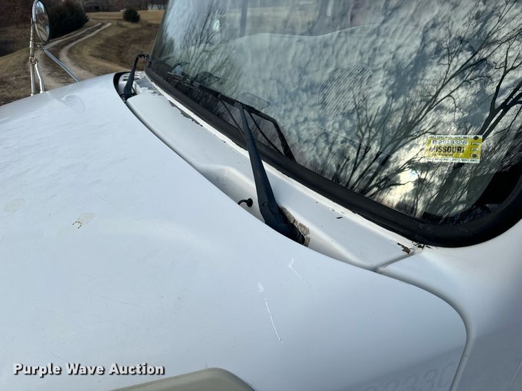 image for item NM9299 2007 Freightliner Business Class M2  refrigerated truck