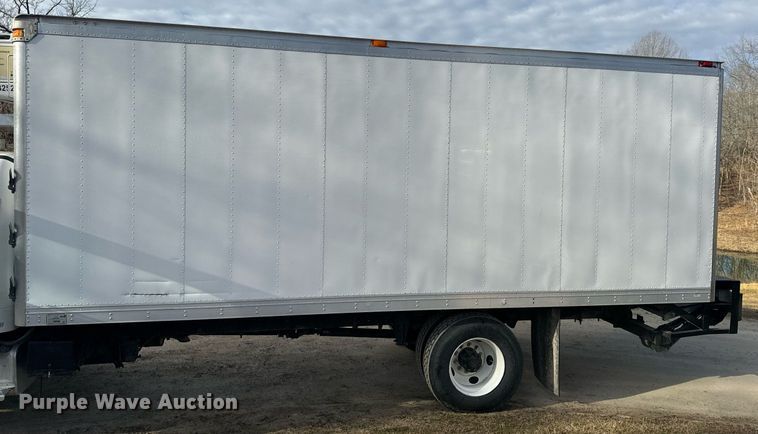 image for item NM9299 2007 Freightliner Business Class M2  refrigerated truck