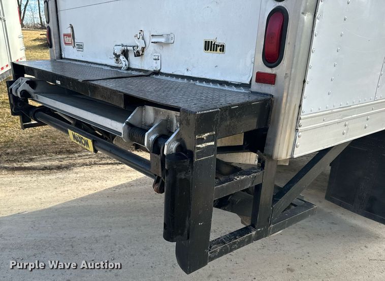 image for item NM9299 2007 Freightliner Business Class M2  refrigerated truck