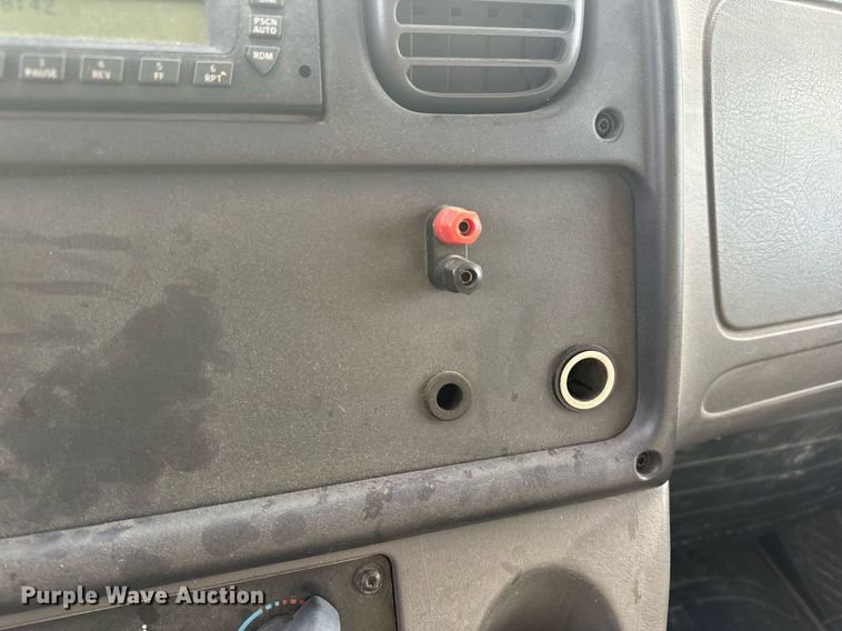 image for item NM9299 2007 Freightliner Business Class M2  refrigerated truck