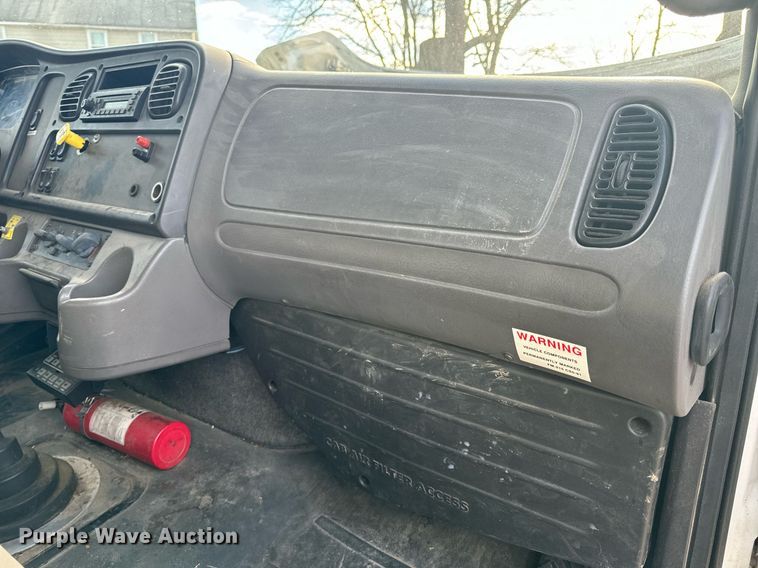 image for item NM9299 2007 Freightliner Business Class M2  refrigerated truck