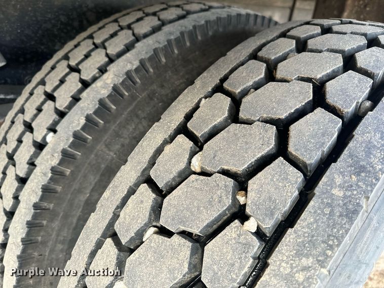 image for item NM9299 2007 Freightliner Business Class M2  refrigerated truck