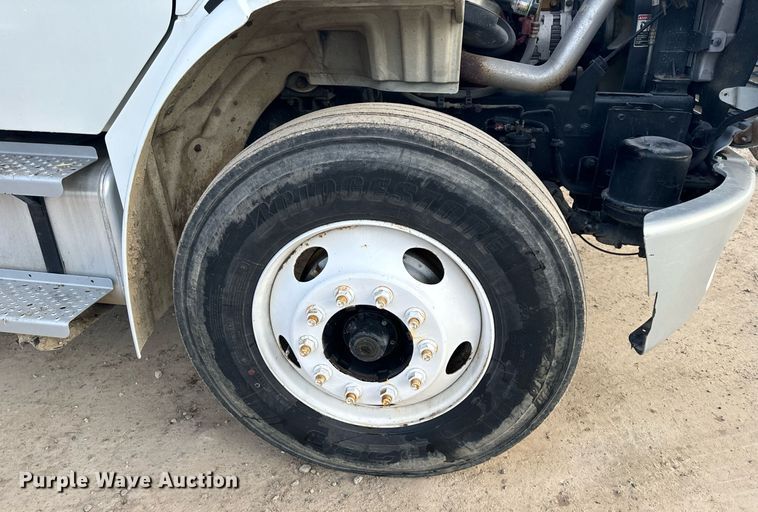 image for item NM9299 2007 Freightliner Business Class M2  refrigerated truck