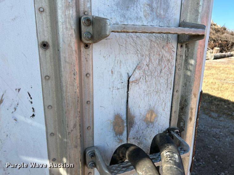 image for item NR9412 2005 Imco walking floor trailer