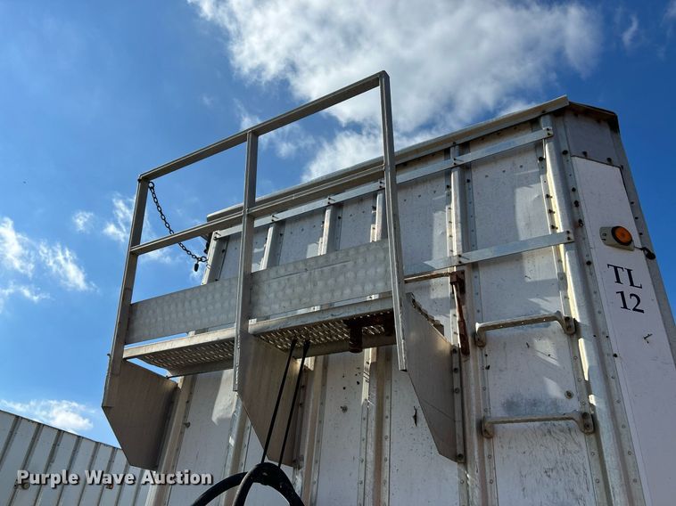 image for item NR9412 2005 Imco walking floor trailer