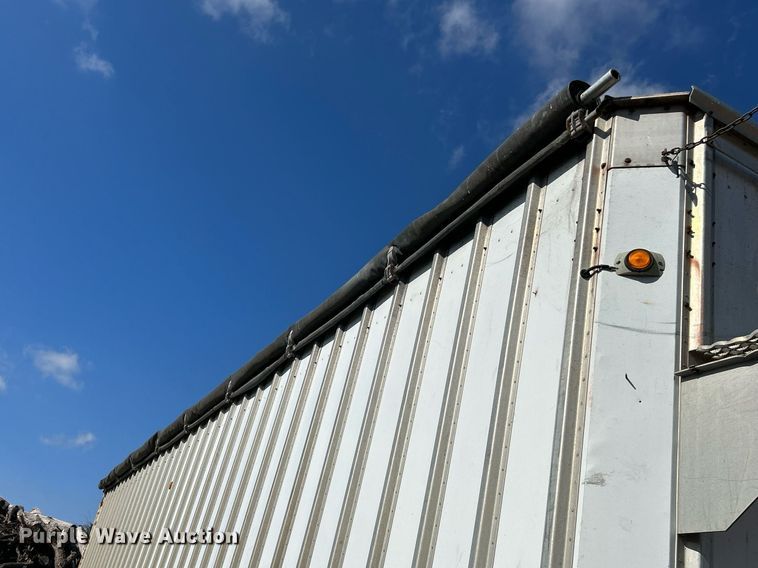 image for item NR9412 2005 Imco walking floor trailer