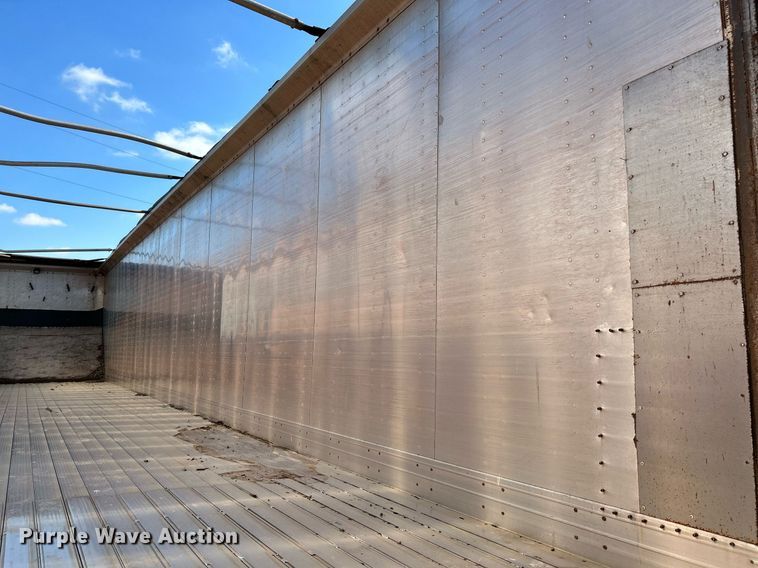 image for item NR9412 2005 Imco walking floor trailer