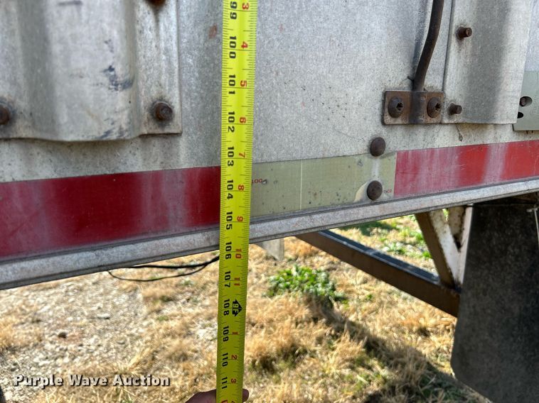 image for item NR9412 2005 Imco walking floor trailer