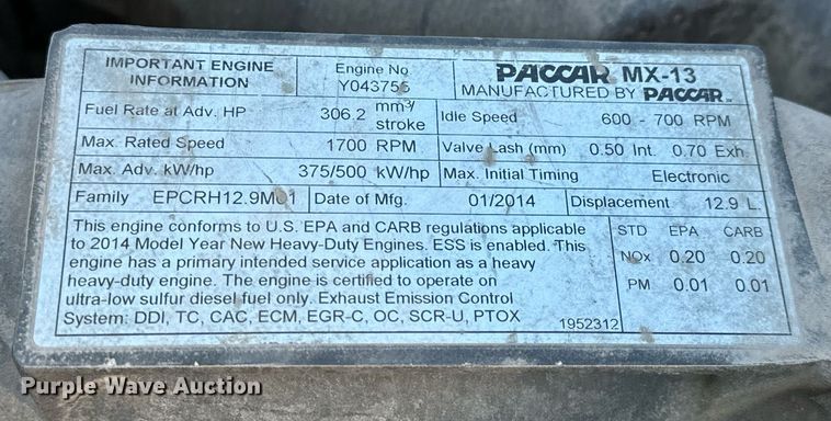 image for item NU9338 2015 Kenworth  T680 semi truck