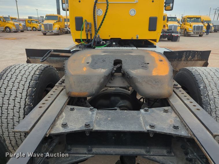 image for item NZ9270 2019 Kenworth  T680 semi truck