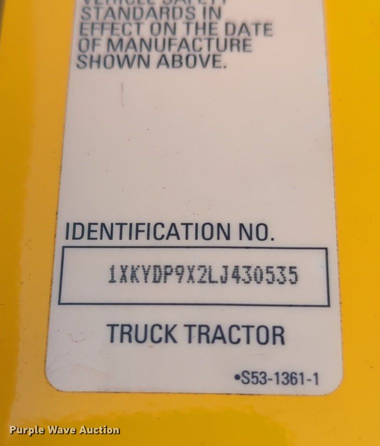 image for item NZ9272 2020 Kenworth T680 semi truck