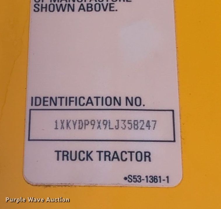 image for item NZ9280 2020 Kenworth T680 semi truck