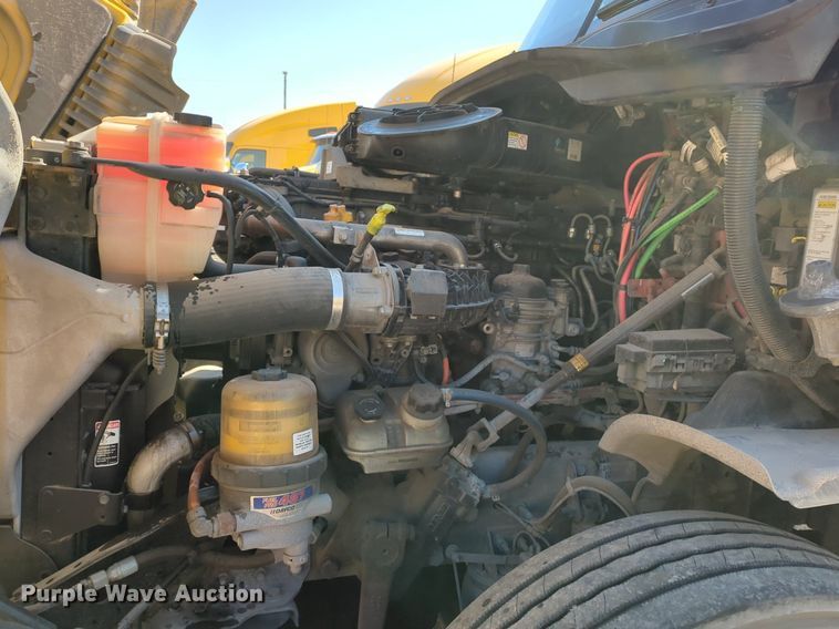 image for item NZ9281 2018 Freightliner  Cascadia 125 semi truck