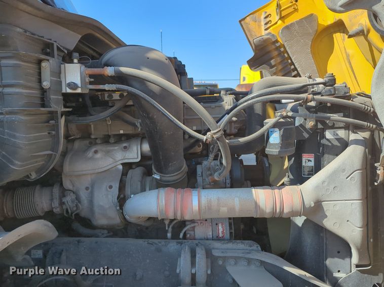 image for item NZ9281 2018 Freightliner  Cascadia 125 semi truck