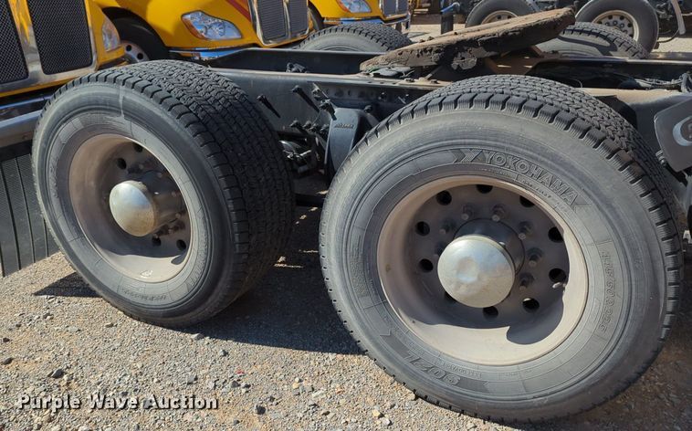 image for item NZ9281 2018 Freightliner  Cascadia 125 semi truck