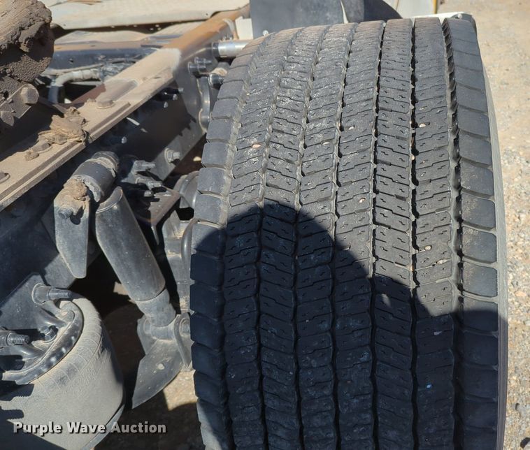 image for item NZ9281 2018 Freightliner  Cascadia 125 semi truck