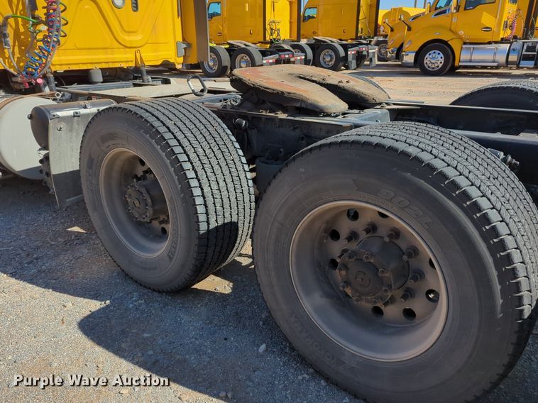 image for item NZ9281 2018 Freightliner  Cascadia 125 semi truck