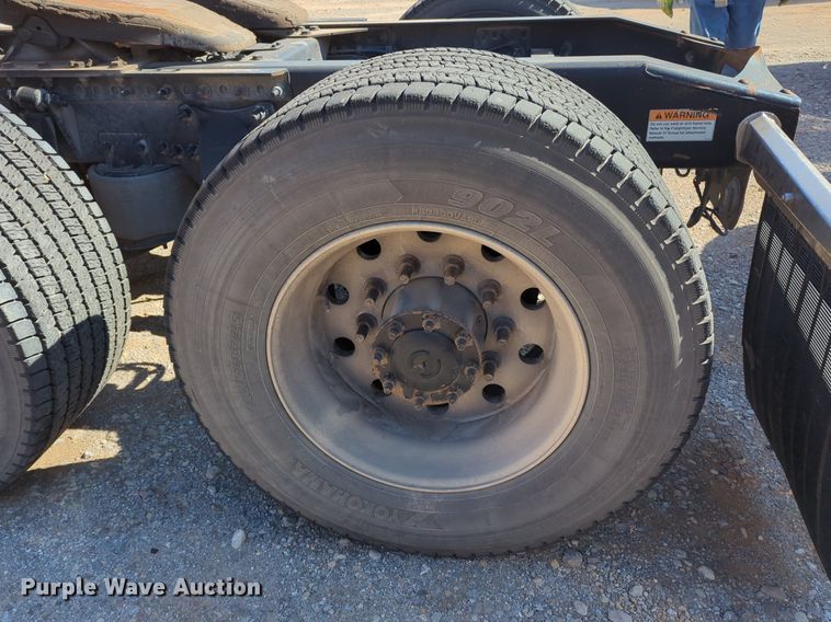 image for item NZ9281 2018 Freightliner  Cascadia 125 semi truck