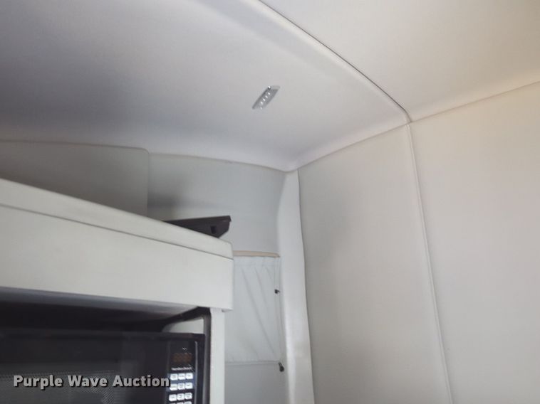 image for item NZ9282 2020 Kenworth  T680 semi truck