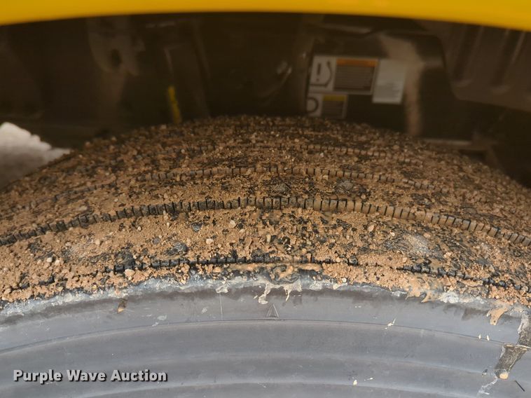 image for item NZ9282 2020 Kenworth  T680 semi truck