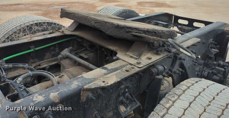 image for item NZ9283 2018 Freightliner Cascadia 125 semi truck