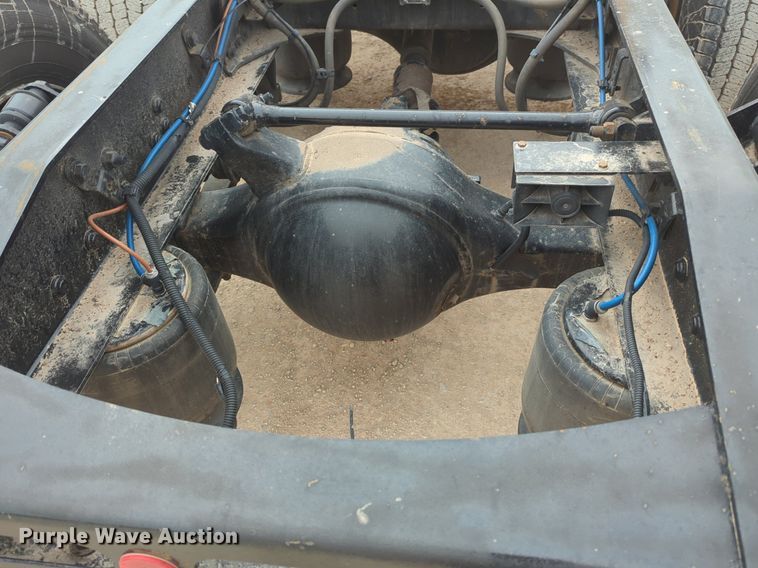 image for item NZ9283 2018 Freightliner Cascadia 125 semi truck