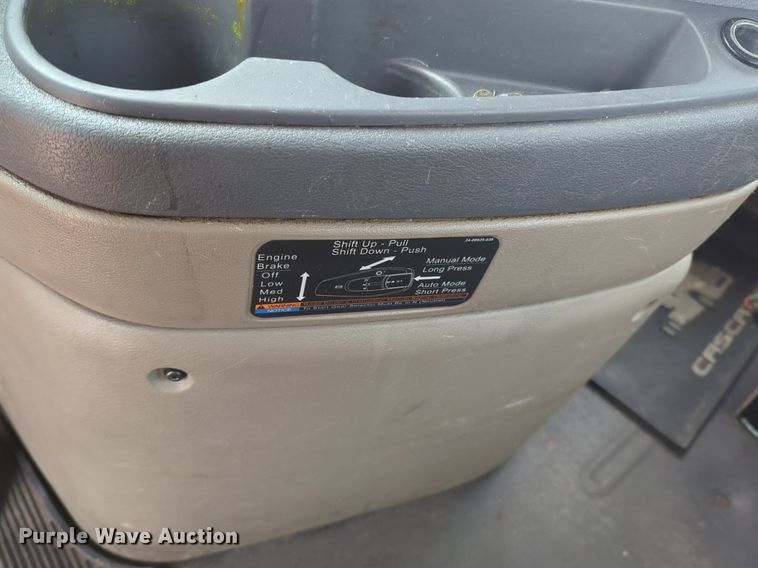 image for item NZ9283 2018 Freightliner Cascadia 125 semi truck