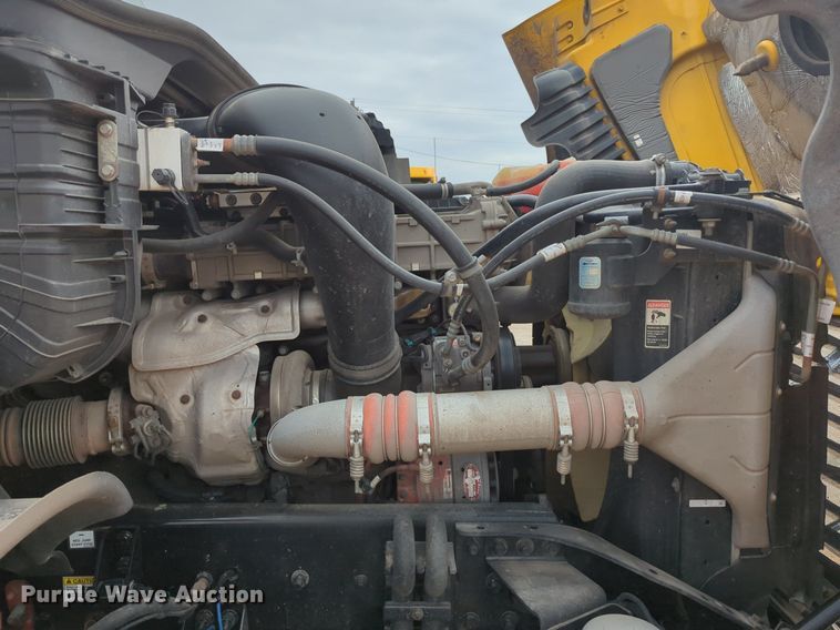 image for item NZ9283 2018 Freightliner Cascadia 125 semi truck