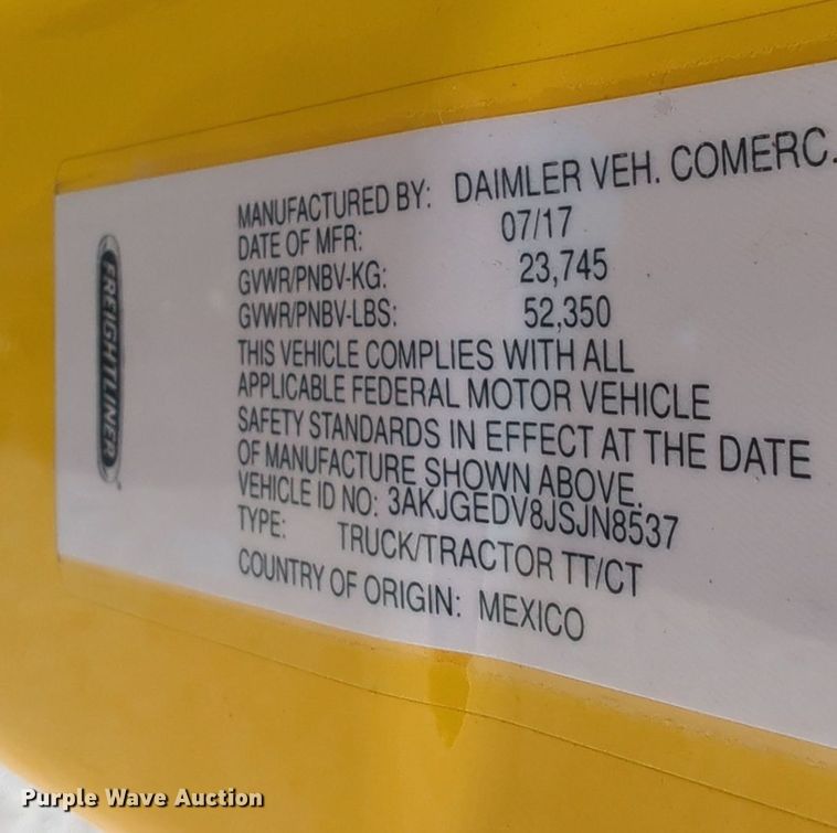 image for item NZ9283 2018 Freightliner Cascadia 125 semi truck