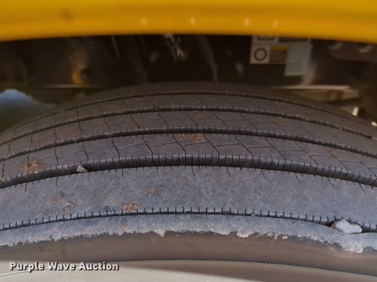 image for item NZ9284 2020 Kenworth T680 semi truck