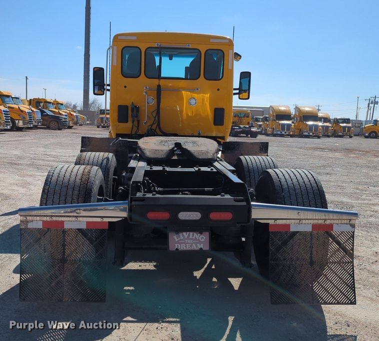 image for item NZ9285 2020 Kenworth T680 semi truck