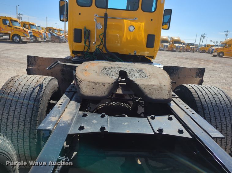 image for item NZ9285 2020 Kenworth T680 semi truck