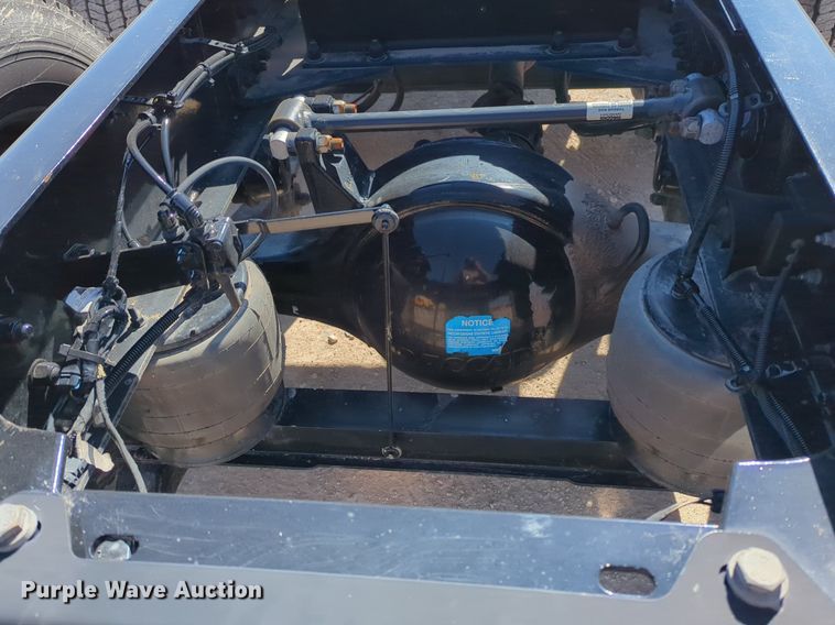 image for item NZ9285 2020 Kenworth T680 semi truck