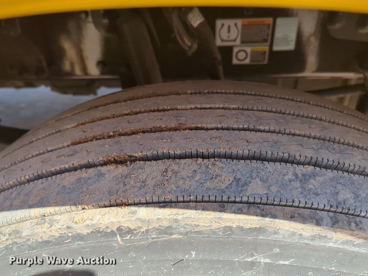 image for item NZ9285 2020 Kenworth T680 semi truck