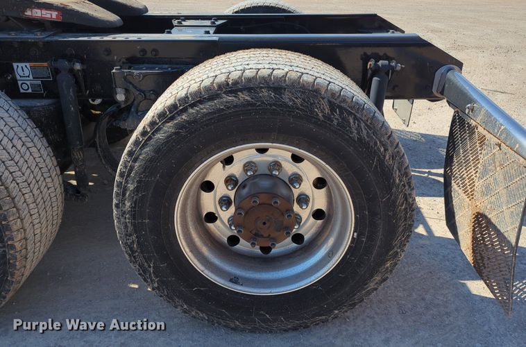 image for item NZ9285 2020 Kenworth T680 semi truck