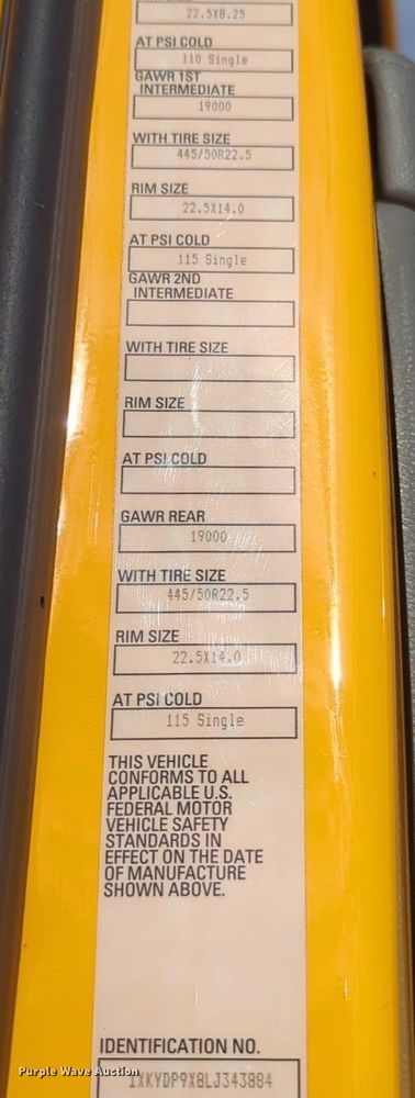 image for item NZ9288 2020 Kenworth T680 semi truck