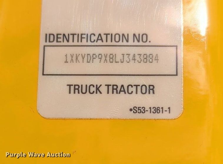 image for item NZ9288 2020 Kenworth T680 semi truck