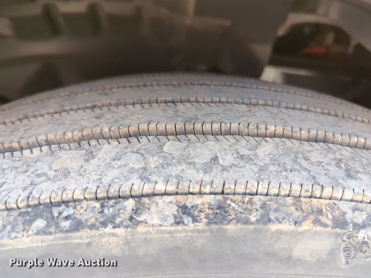 image for item NZ9289 2020 Freightliner Cascadia 126 semi truck