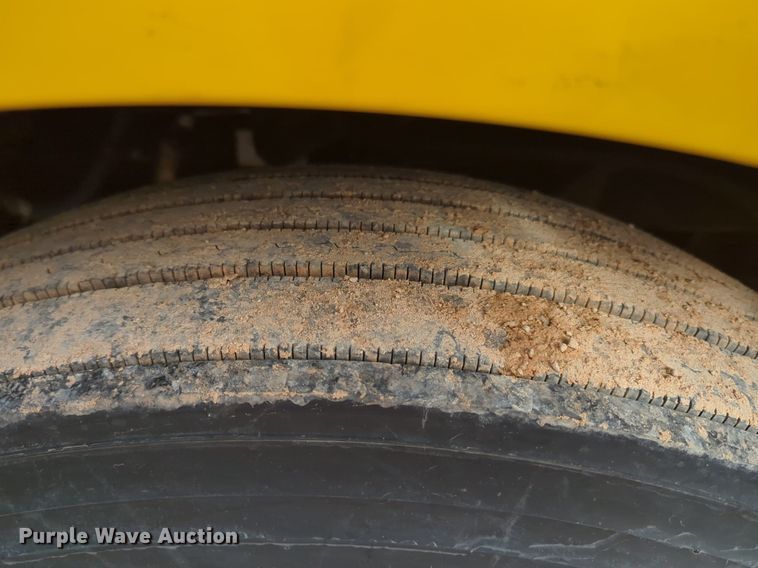 image for item NZ9289 2020 Freightliner Cascadia 126 semi truck