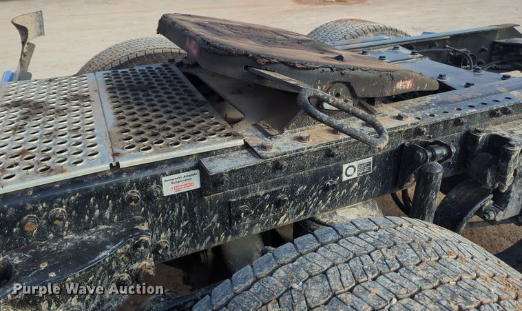 image for item NZ9290 2020 Kenworth  T680 semi truck