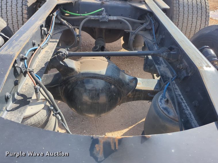 image for item NZ9296 2018 Freightliner Cascadia 125 semi truck