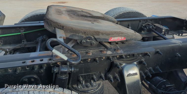 image for item NZ9297 2018 Freightliner  Cascadia 125 semi truck